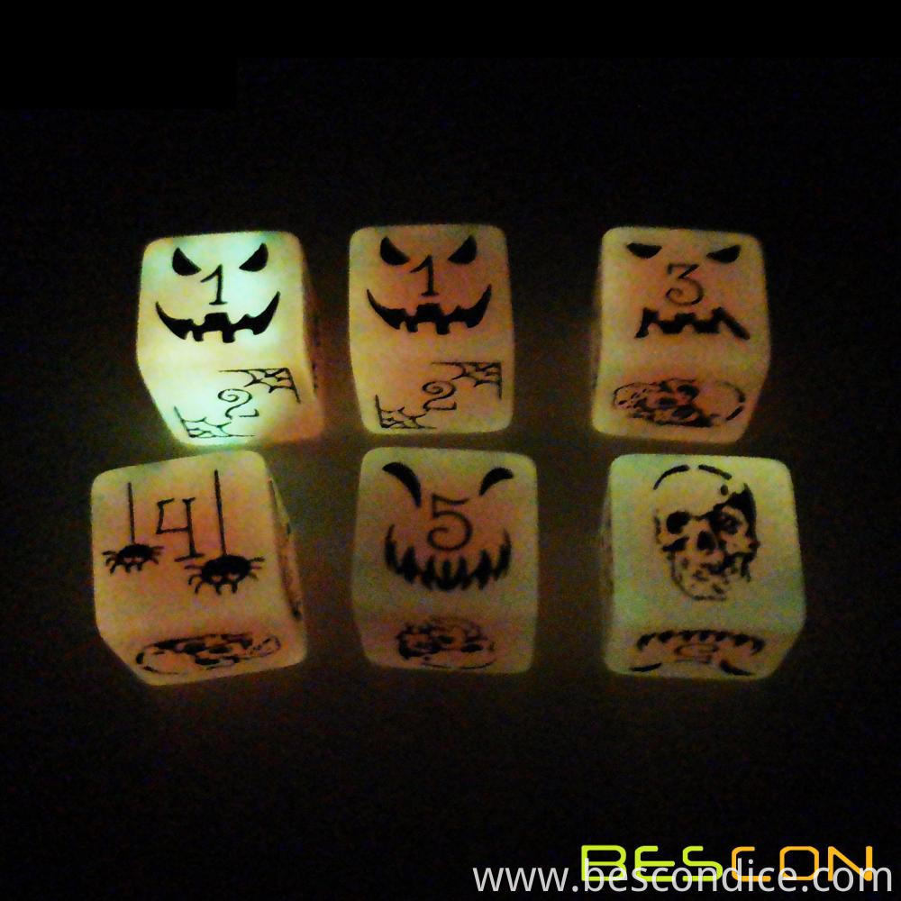 Halloween D6 Dice Set 16mm Glow In The Dark Ink 2 Halloween D6 Dice Set 16mm Glow In The Dark Ink 2